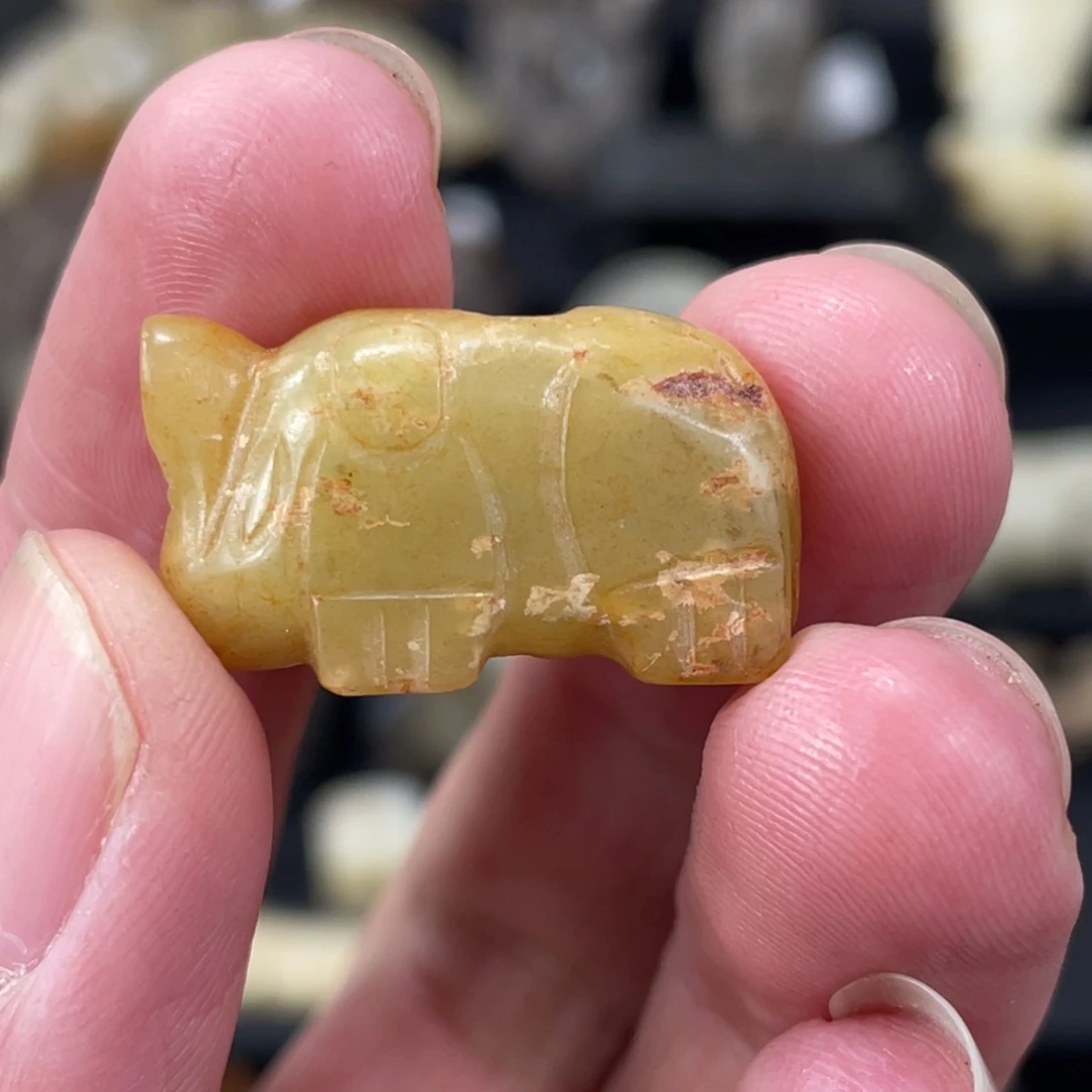 和田玉（糖玉）颈饰未镶嵌不*楼