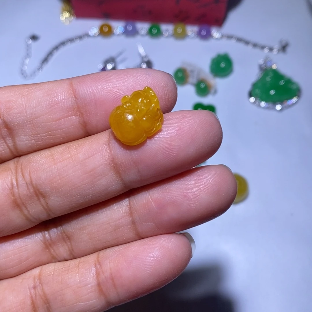 颈饰未镶嵌翡翠17