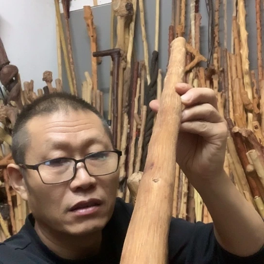 一***H铁匠木长67厘米粗2.8左右