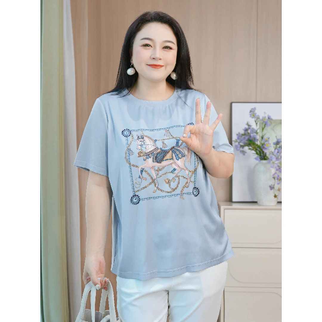 【骏马钻韵 · 绢缎优雅】MsShe大码女装夏装天丝棉T恤J~B2503052