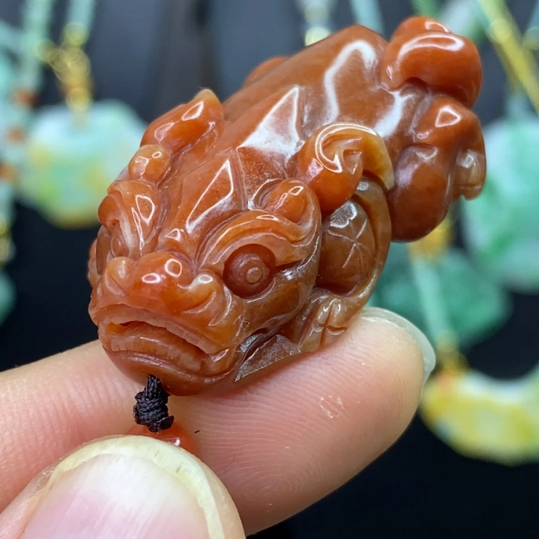 颈饰未镶嵌翡翠吊坠