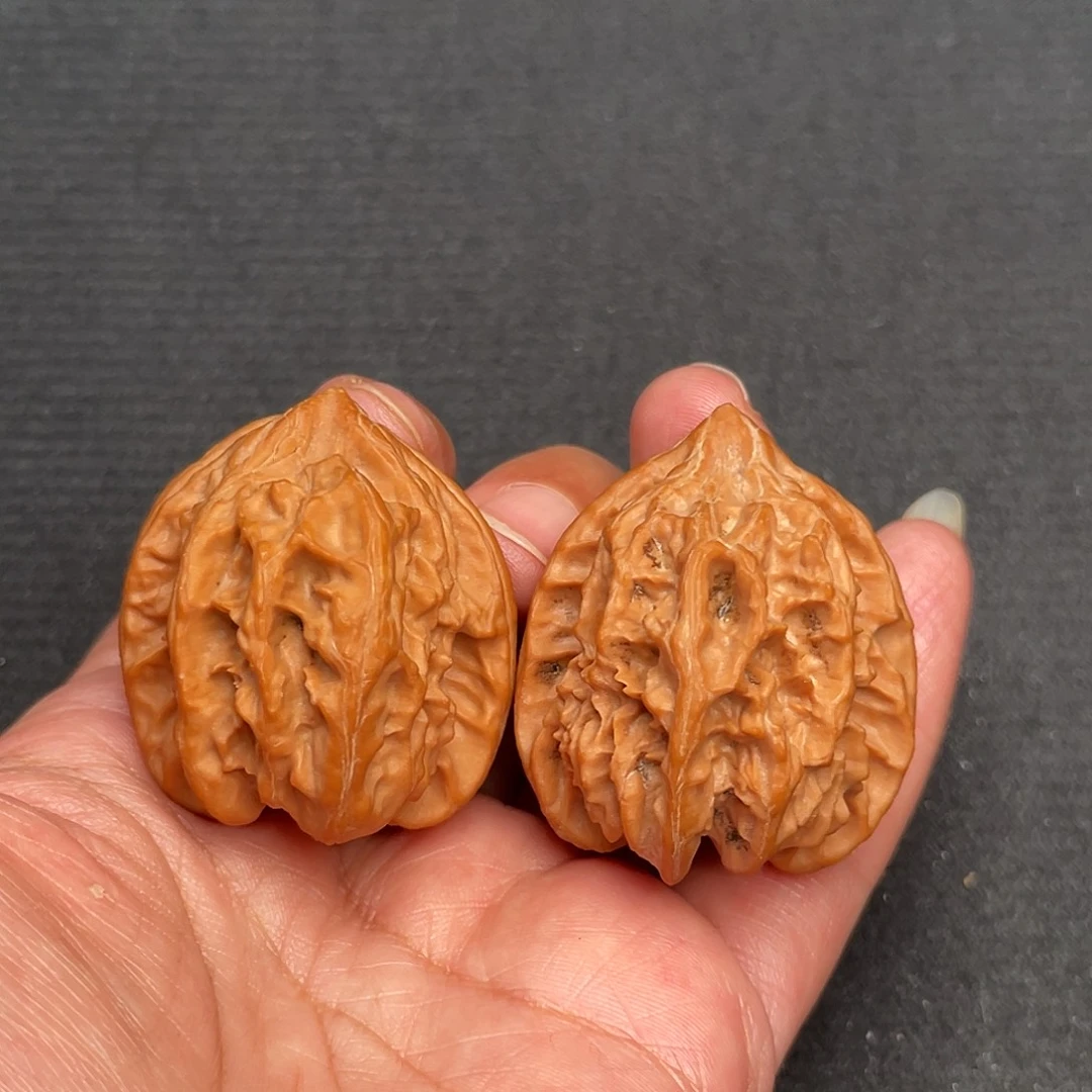 桃核把件37×39全品头茬曹大龙A427