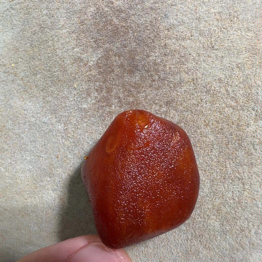 未镶嵌定制琥珀游****鱼专属定制