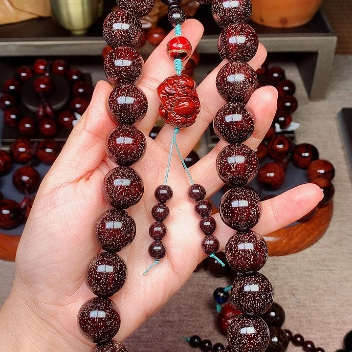 檀香紫檀（小叶紫檀）桃1.8手持