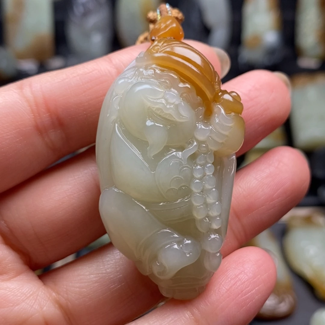 和田玉挂件未镶嵌