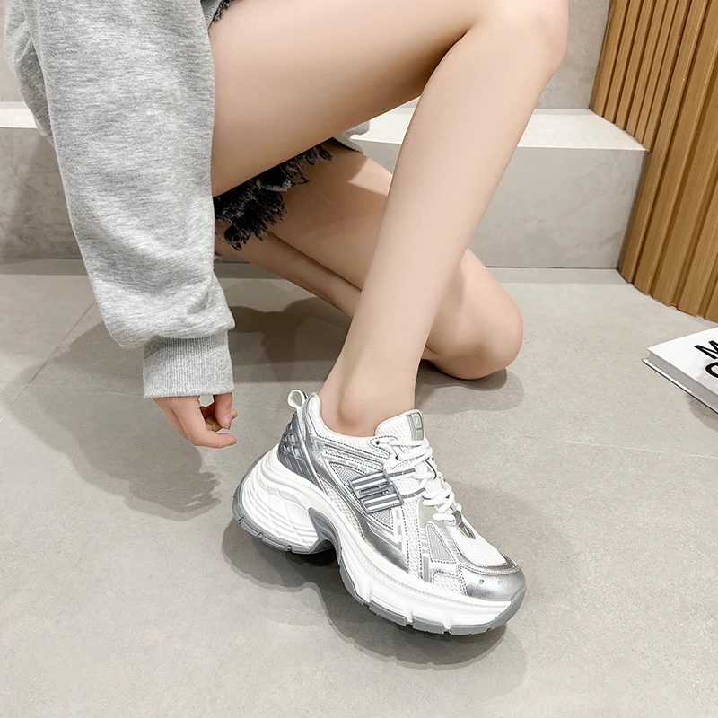 老爹鞋女小个子增高轻便软底超轻34码特小码女鞋31码32码33厚底