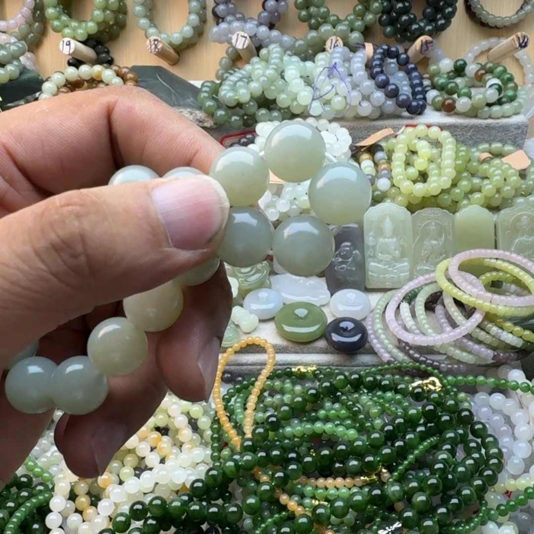 南***士未镶嵌手链和田玉