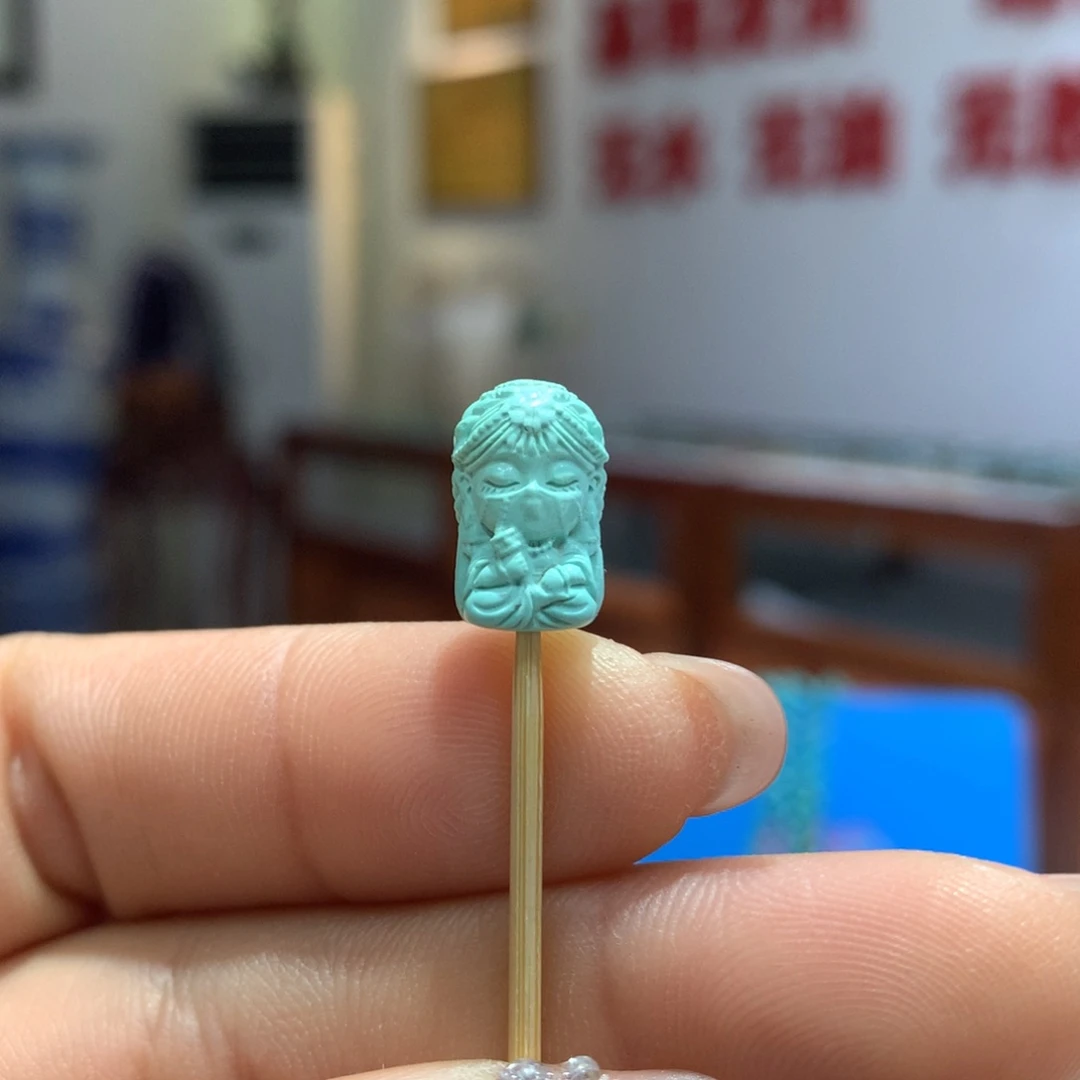 绿松石配饰未镶嵌