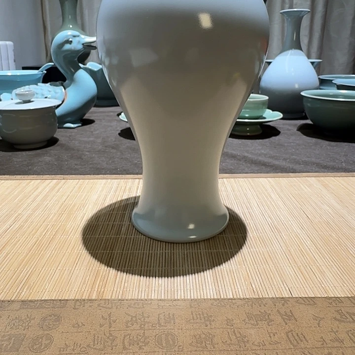 摆件全手工，梅瓶。