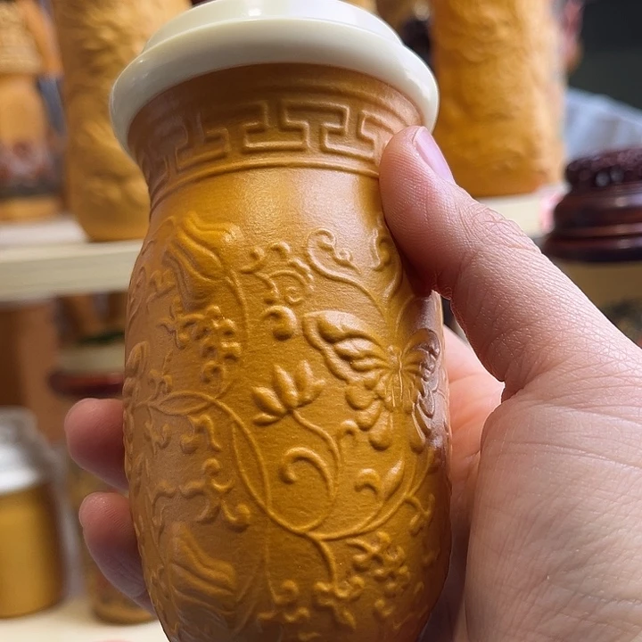 滑***子您好我是小公主我是小