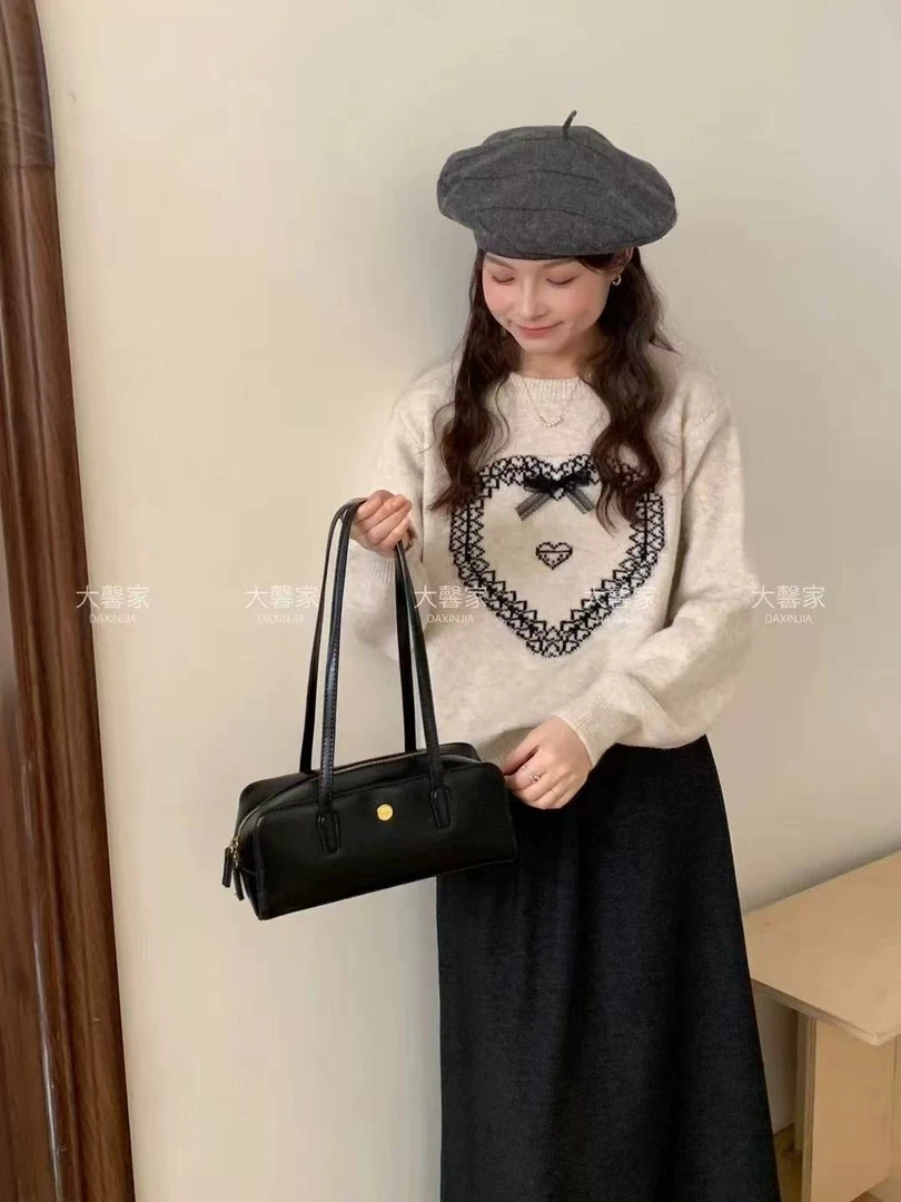 858女装韩国东大门秋冬新款蕾丝爱心蝴蝶结针织衫上衣