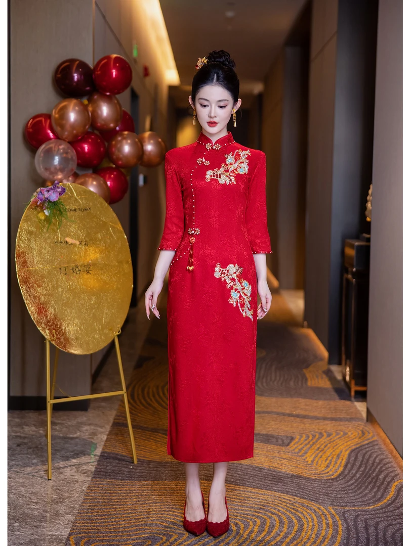 红色旗袍订婚礼服女2025秋季新款长袖敬酒服新娘结婚回门便装中式