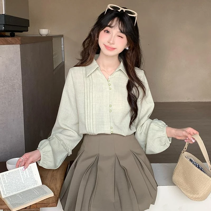 慕兔法式高级感绿色长袖衬衫女2025春季新款设计感小众木耳边上衣