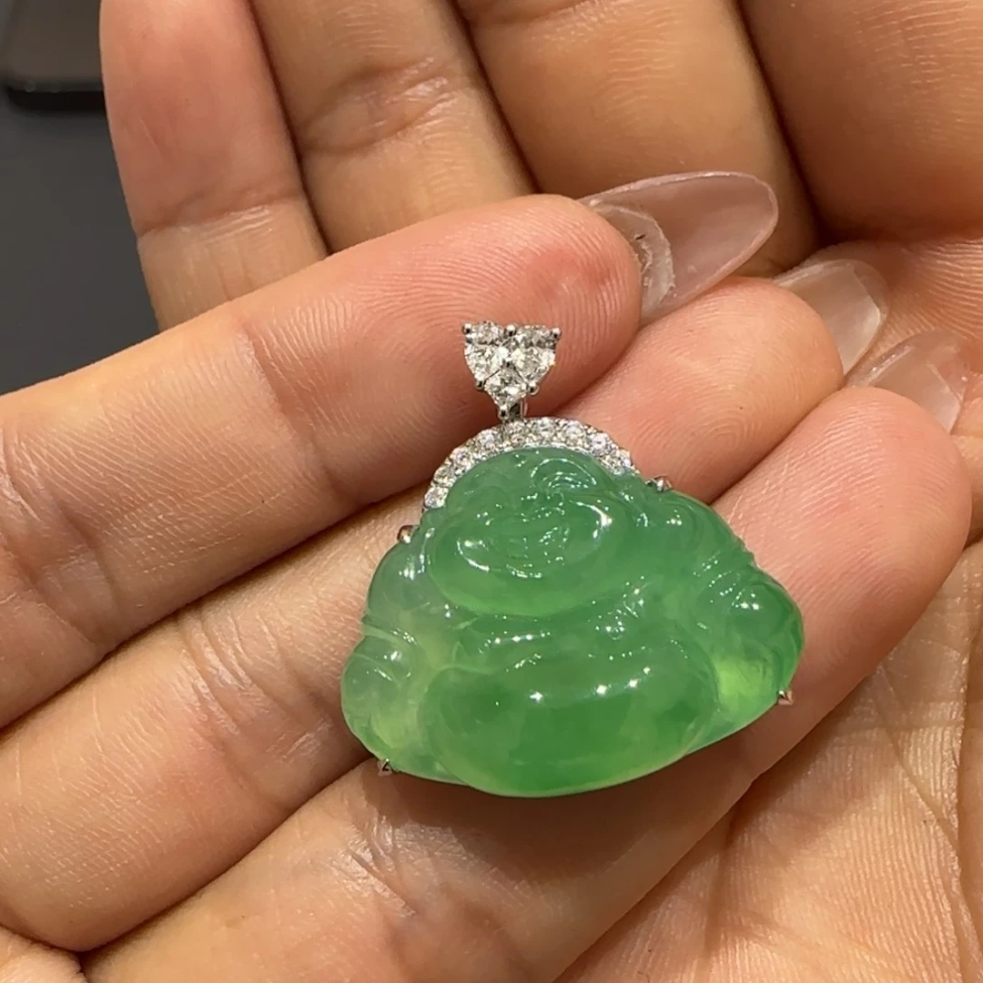 翡翠18K金镶嵌颈饰L佛公