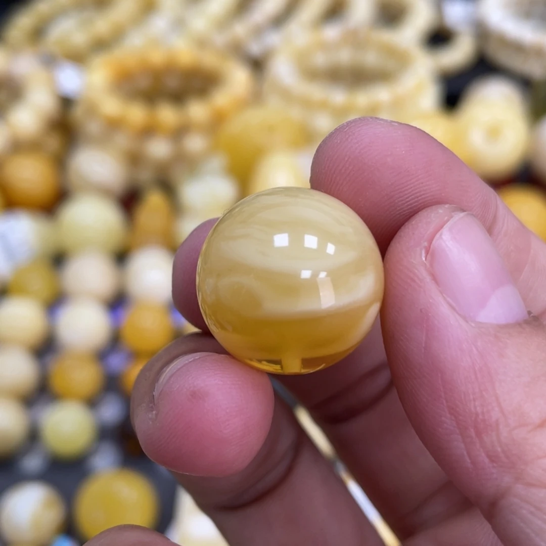 裸石蜜蜡未镶嵌18.8mm瑕 福利款