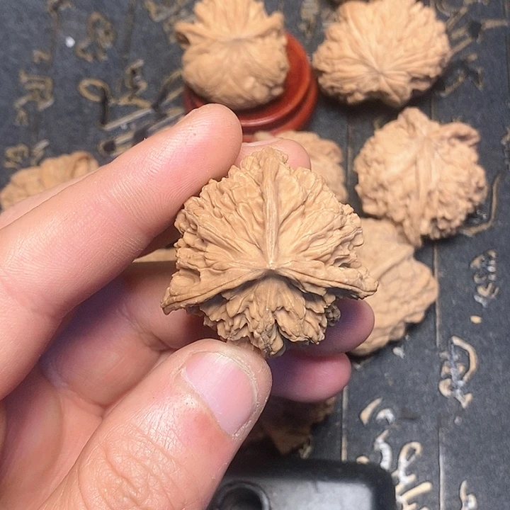 文玩核桃吊坠逸*斋文玩核桃异形单只