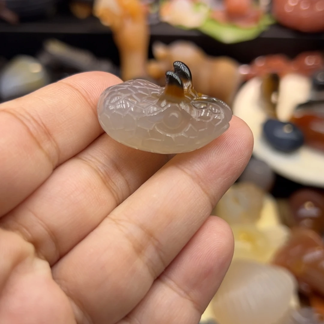 玛瑙/玉髓未镶嵌挂件