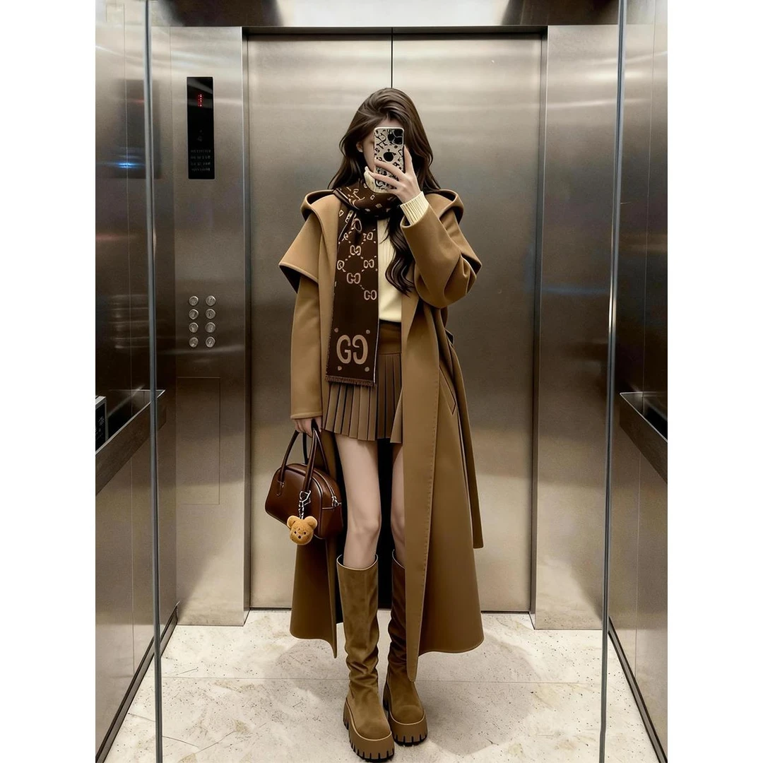 驼色双面羊大衣女款2025新款秋冬高级感独特超好看连帽毛呢外套