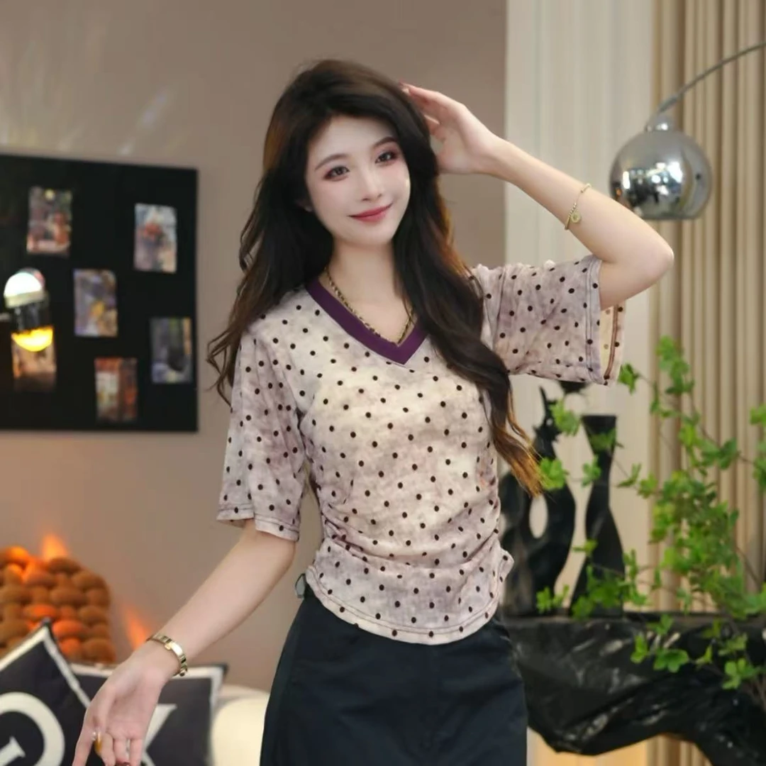笑歌-撞色V领波点设计抽褶收腰显瘦五分袖上衣T恤-百搭时尚