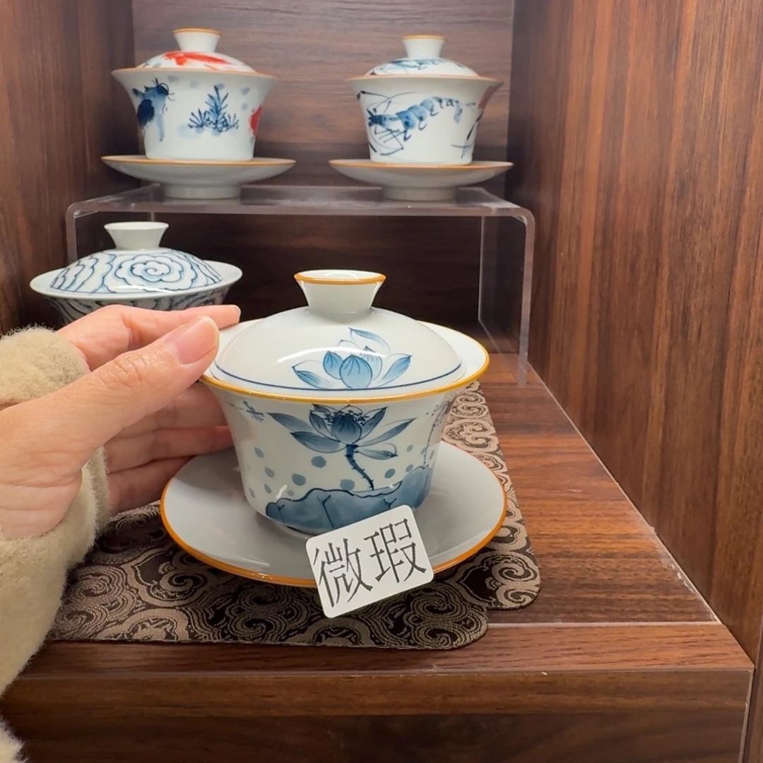 釉下手绘茶具微瑕