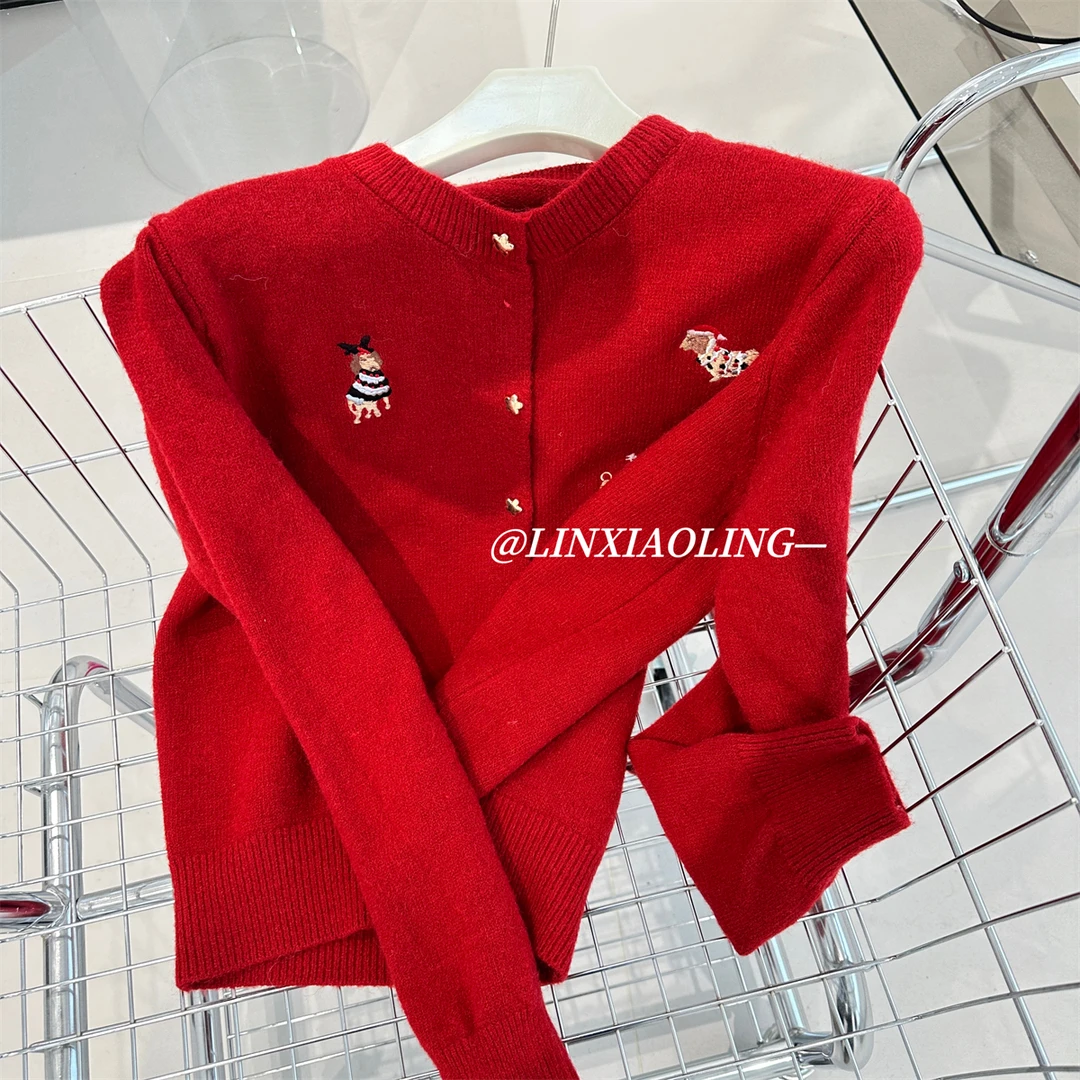 韩系时尚减龄卡通刺绣针织开衫女秋冬新款休闲叠穿红色毛衣外套