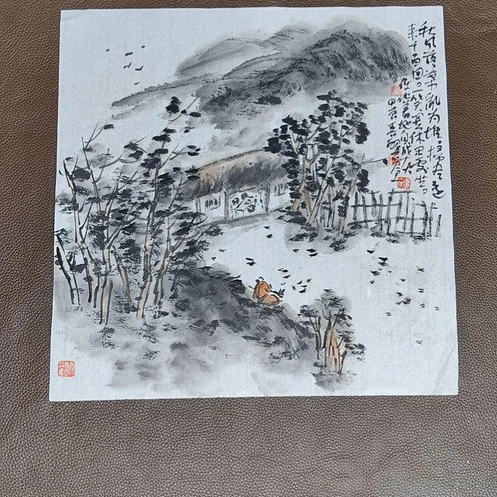 俏***春国画丑石水墨山水画