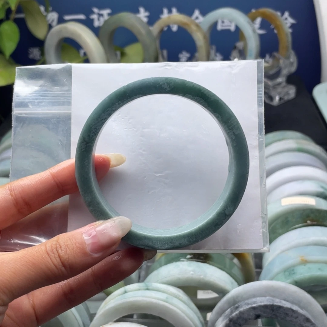 清***子定制翡翠未镶嵌翡翠手镯