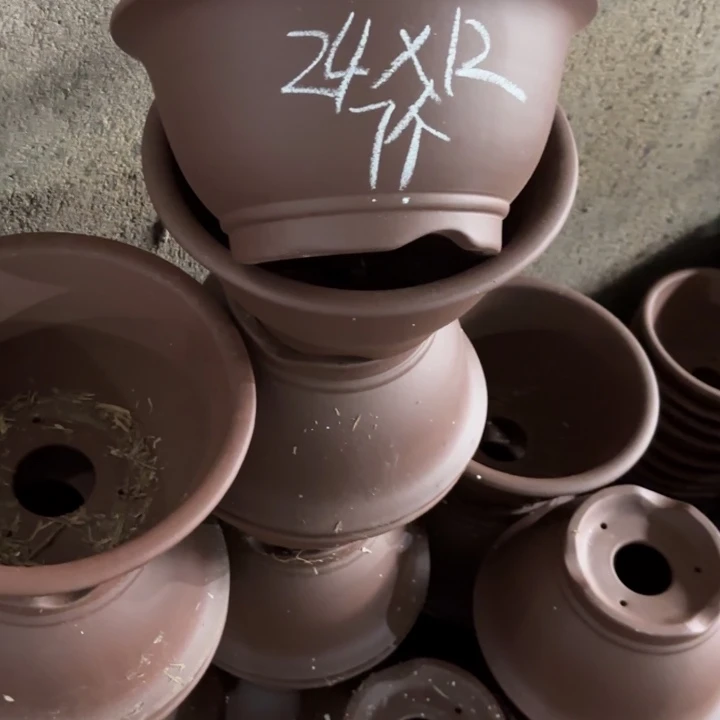 花盆紫砂100-7。 24-12
