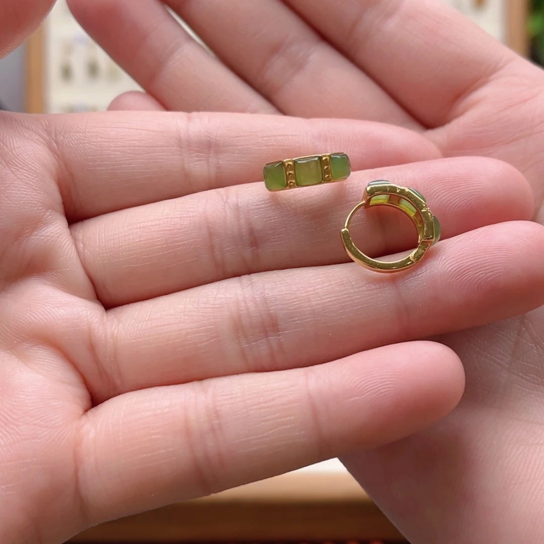 和田玉银S925镶嵌耳饰