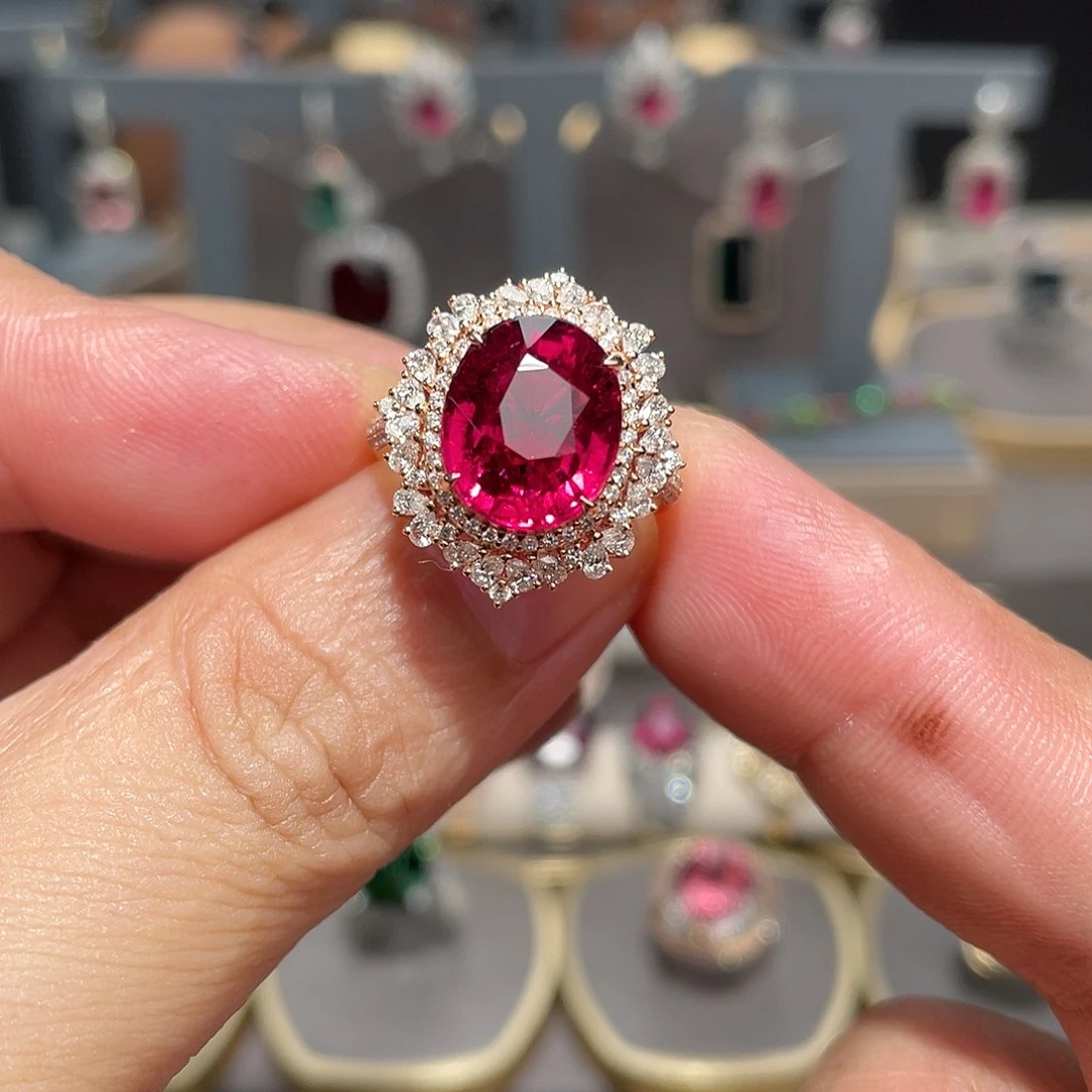 18K金镶嵌戒指碧玺6.19ct
