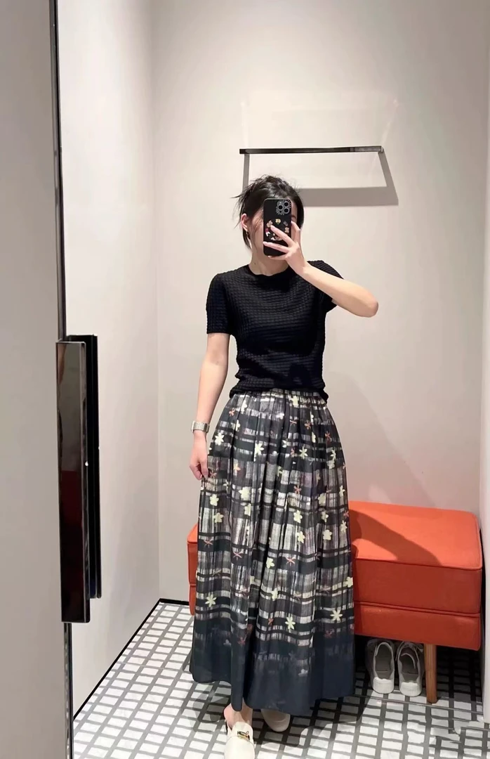 针织衫-25072华夫格轻薄肌理感圆领短袖