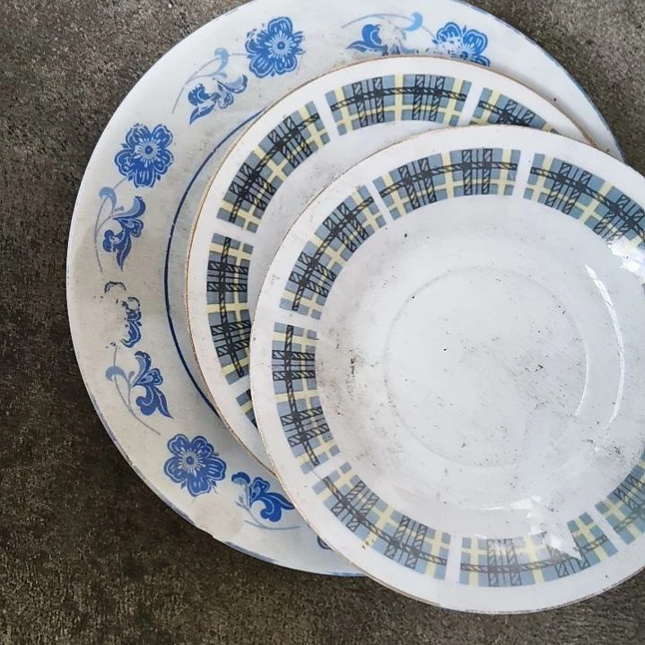 陶瓷盘子碗啥都有