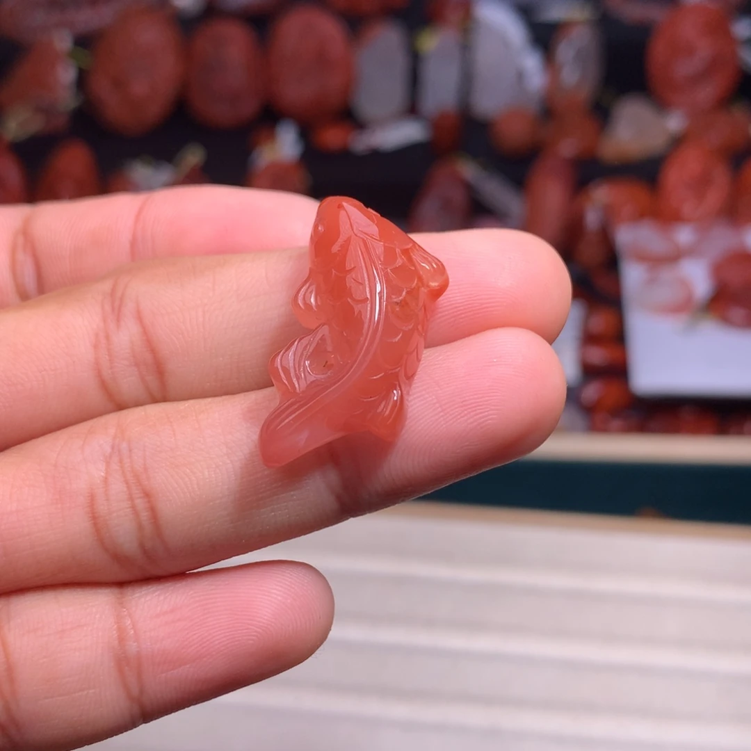 南红玛瑙未镶嵌珠宝半成品