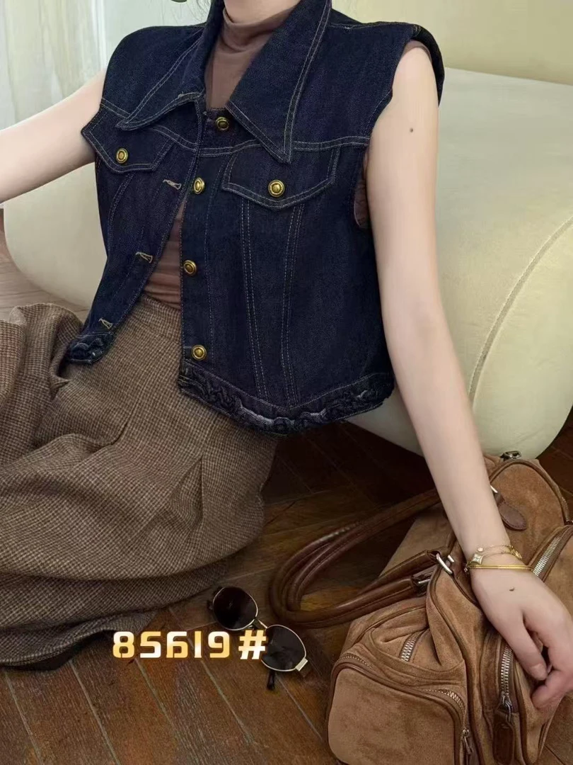 85619#初秋新品自由搭牛仔马甲（衣长49厘米左右）