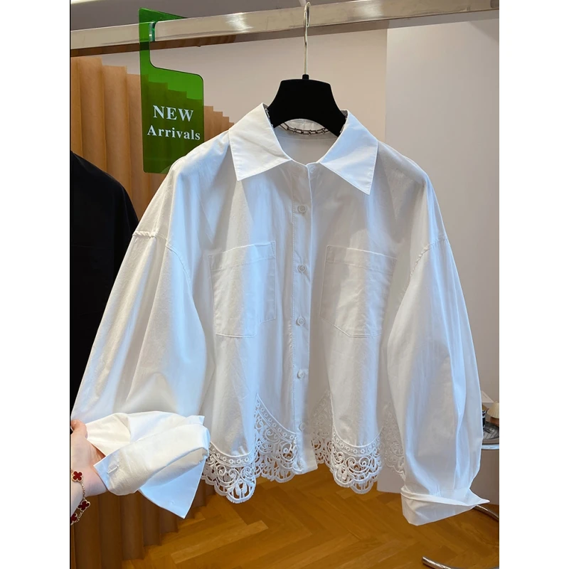 K7830设计感小众下摆蕾丝拼接白色衬衫女长袖春新款短款别致上衣