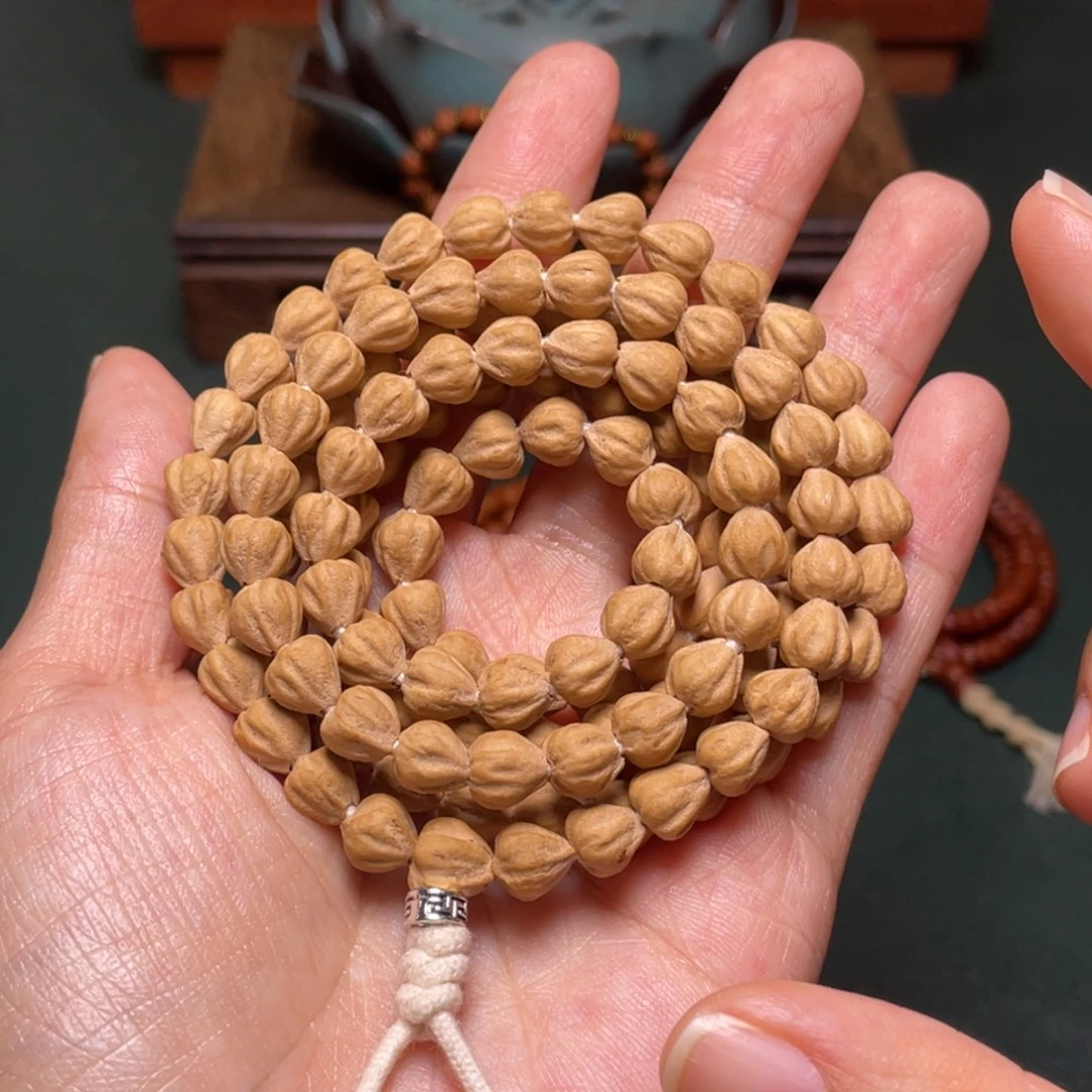 吊坠柏香籽/百香籽绝世莲花长串
