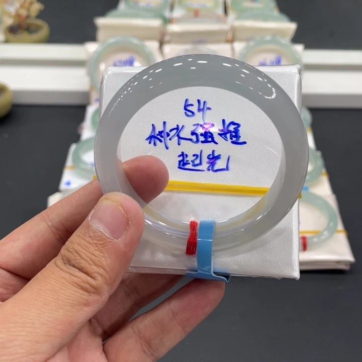 未镶嵌手镯翡翠缅甸翡翠