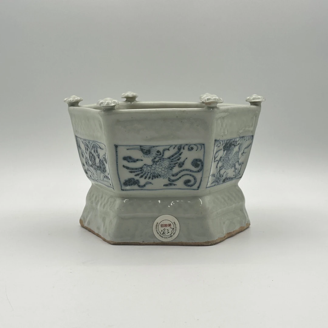 1837 明代青花六棱香炉