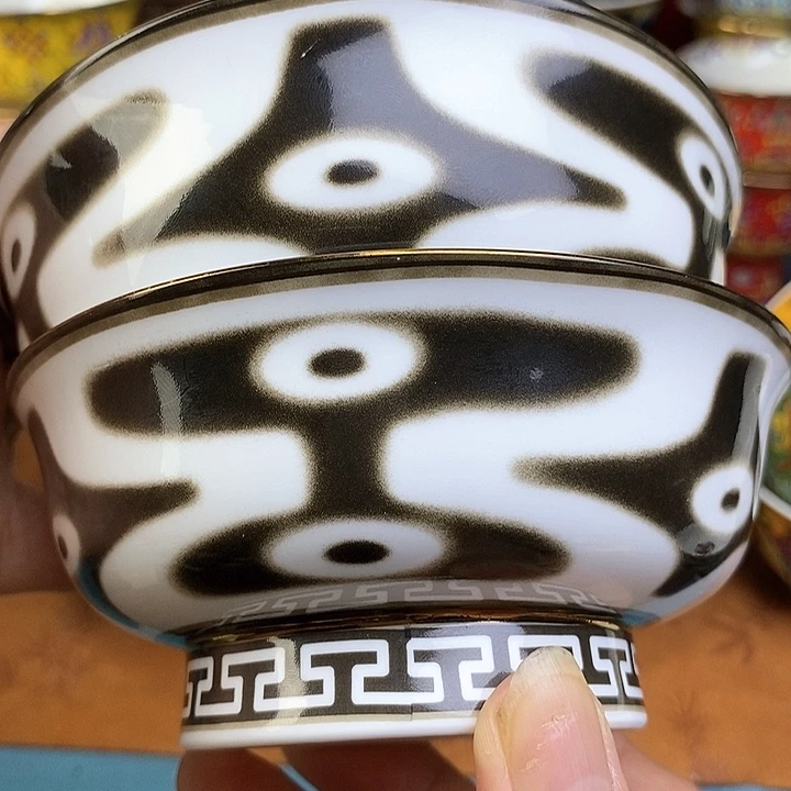 景德镇陶瓷藏式茶碗