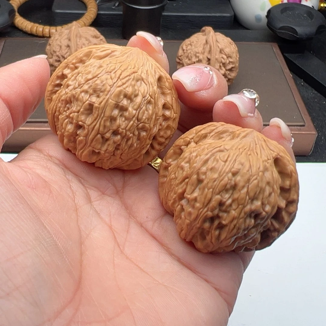 文玩核桃把件泥鳅41