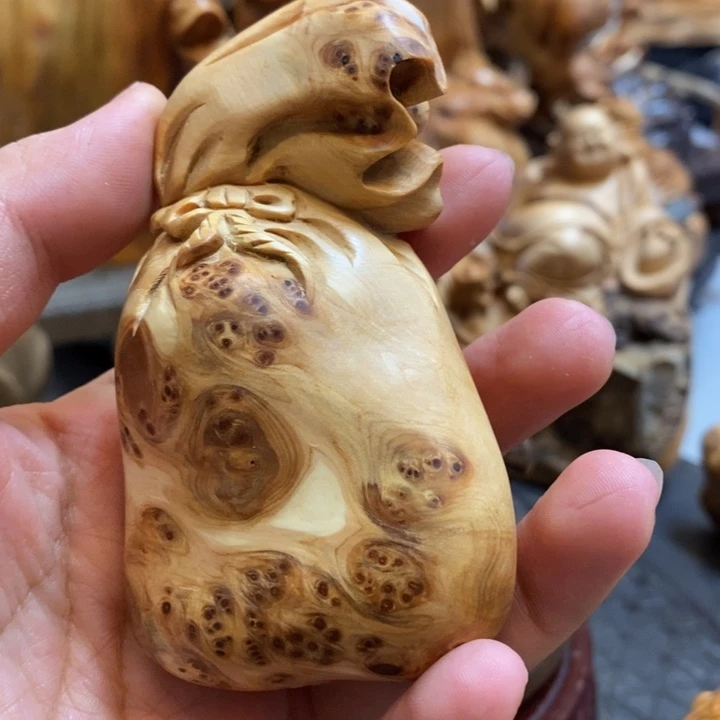 柏木工艺品摆件制作