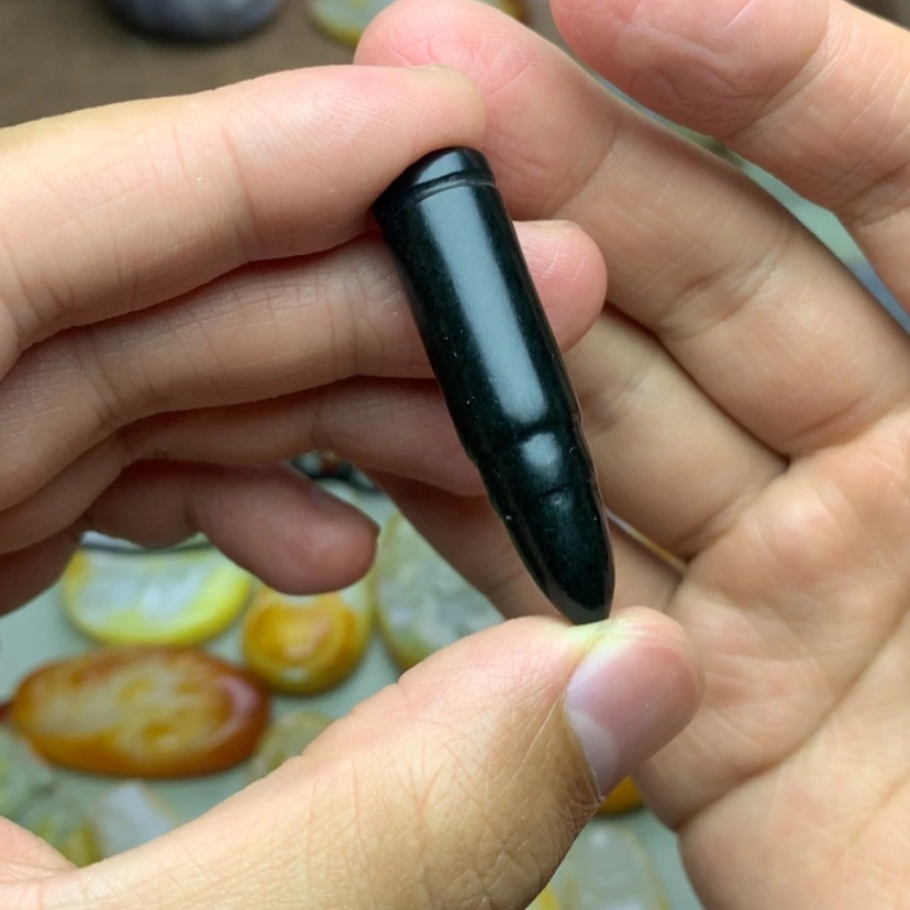 【闪购商品】颈饰未镶嵌和田玉