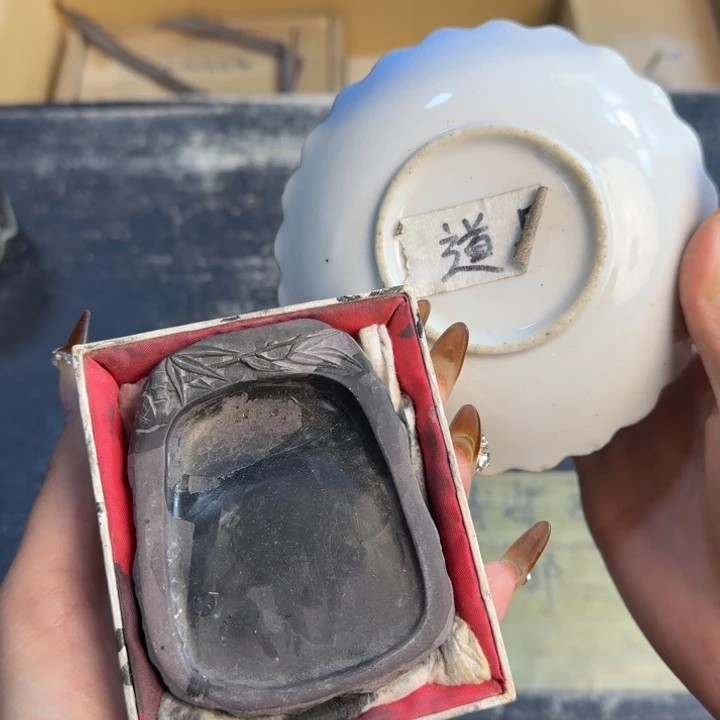 瓷片哈哈哈哈哈哈