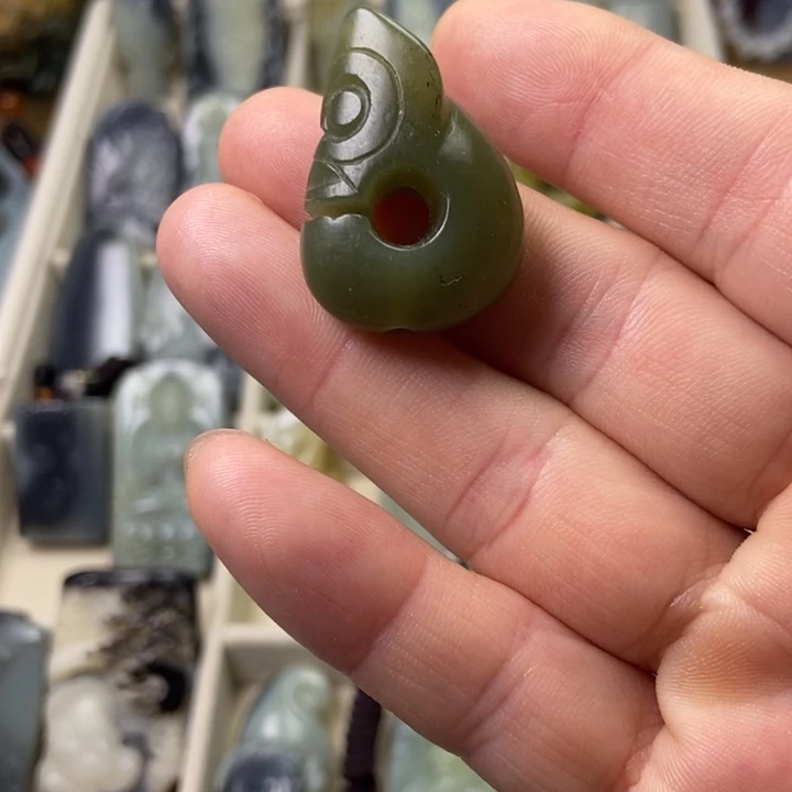 颈饰未镶嵌和田玉13