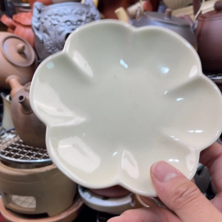 摆件陶我不在这里吃饭你