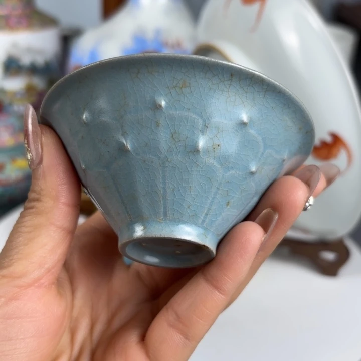 摆件汝窑杯………………