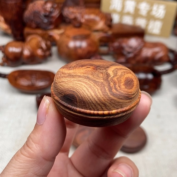 黄花梨/降香黄檀把件圆盒子