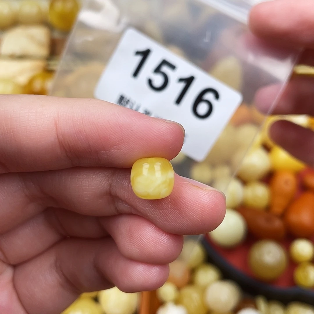 未镶嵌蜜蜡珠宝奇石9