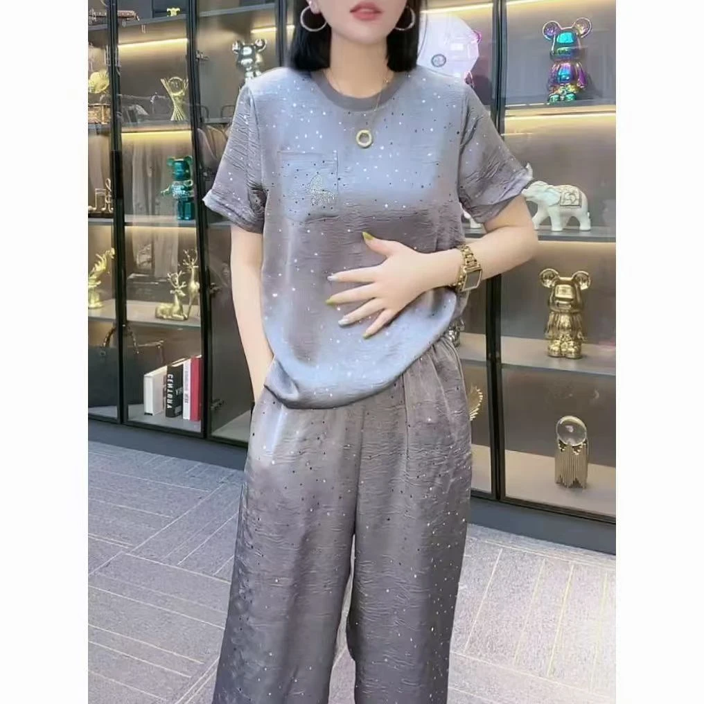 2025年夏季新款时尚套装女灰色烫钻短袖上衣高腰阔腿裤两件套