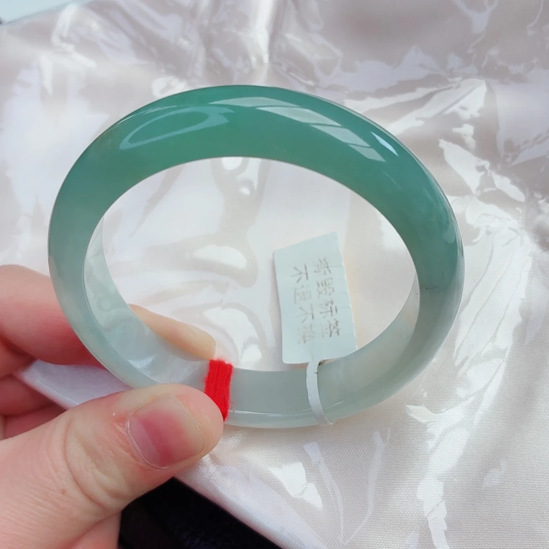 翡翠未镶嵌手镯天然翡翠A货